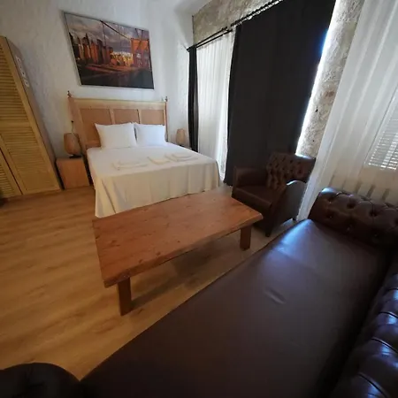 מלון 1881 Halil Efendi