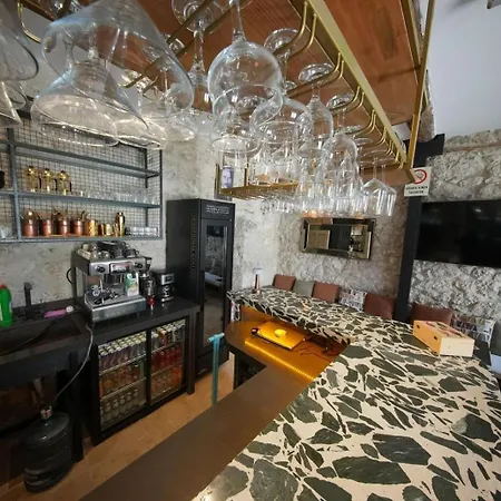 1881 Halil Efendi מלון *