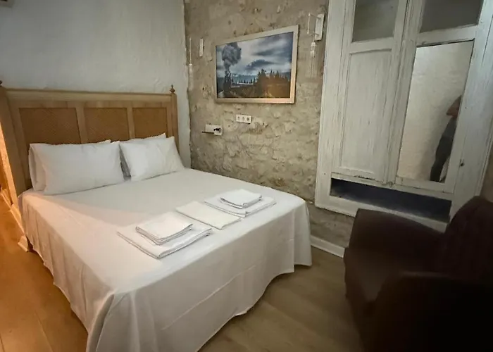 Hotel 1881 Halil Efendi Çeşme